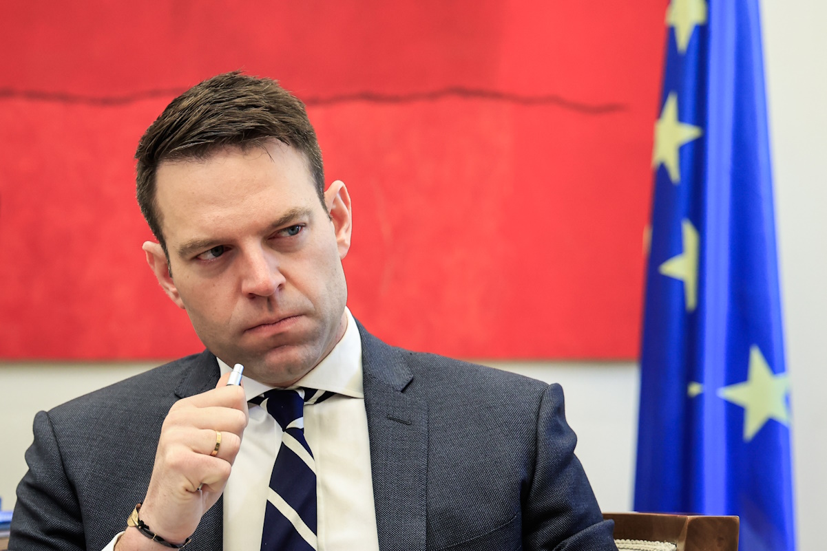 Συνάντηση του προέδρου του ΣΥΡΙΖΑ - Προοδευτική Συμμαχία Στέφανου Κασσελάκη με εργαζομένους στα Λιπάσματα Καβάλας, Δευτέρα 8 Ιανουαρίου 2024. 
(ΓΙΩΡΓΟΣ ΚΟΝΤΑΡΙΝΗΣ