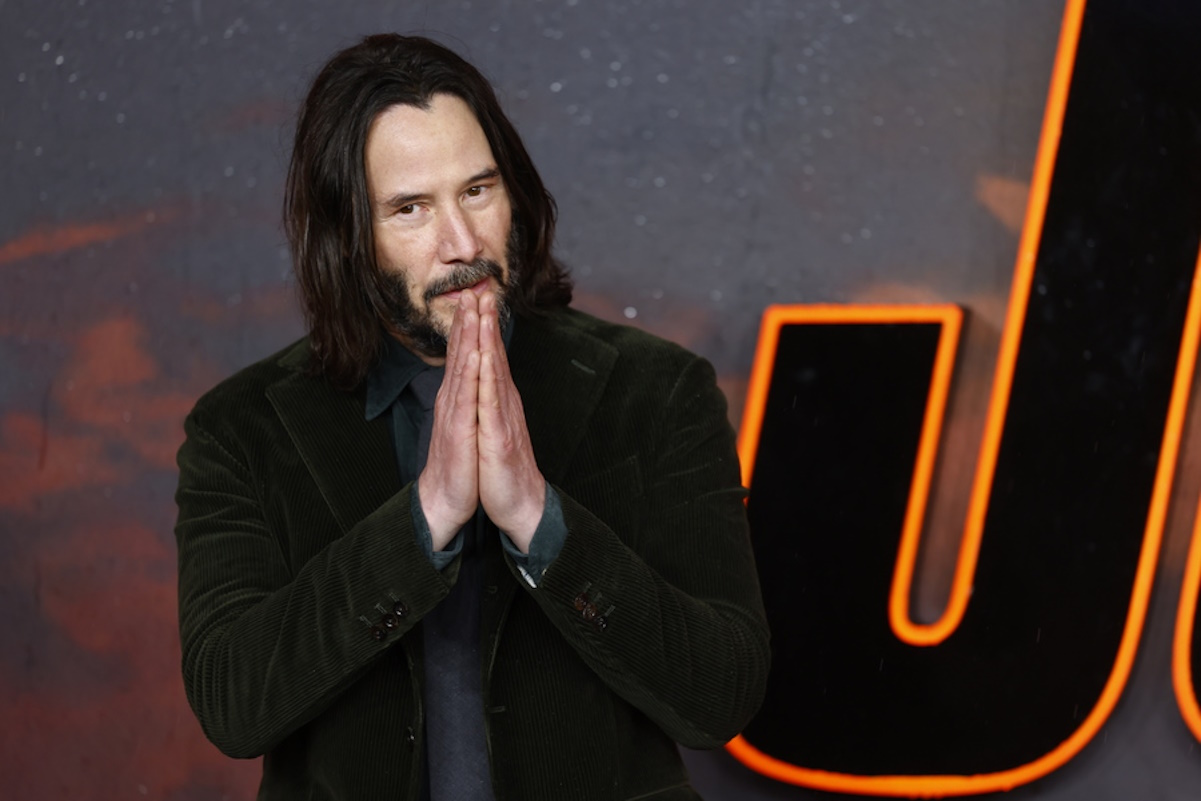 epa10506486 US actor Keanu Reeves arrives at the UK Premiere of John Wick Chapter 4 at Cineworld Leicester Square in London, Britain, 6 March 2023.  EPA