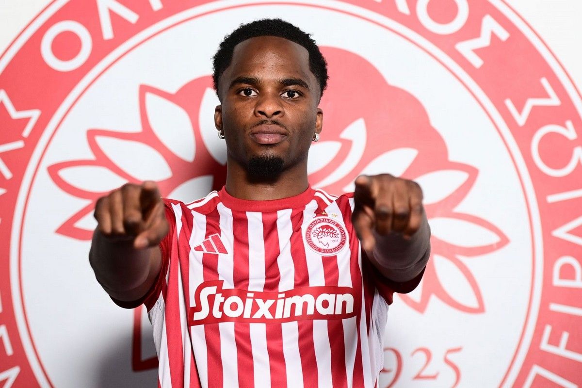 Ο Ολυμπιακός ανακοίνωσε τον Νέλσον Άμπι