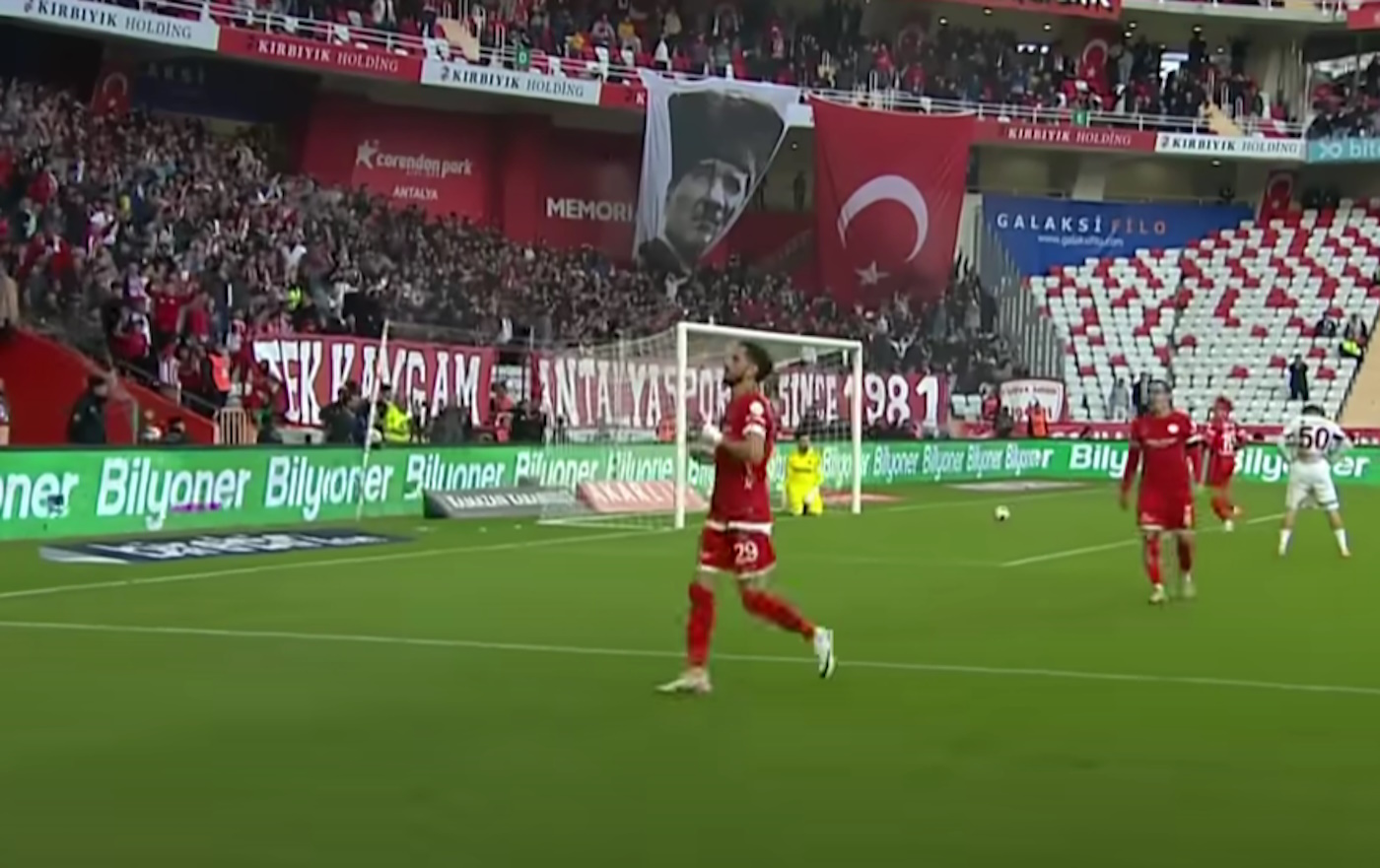 Τουρκία: Επιστρέφει στο Ισραήλ ο ποδοσφαιριστής Σαγκίβ Γεχεζκέλ μετά τον μήνυμα για τις 100 ημέρες από την επίθεση της Χαμάς