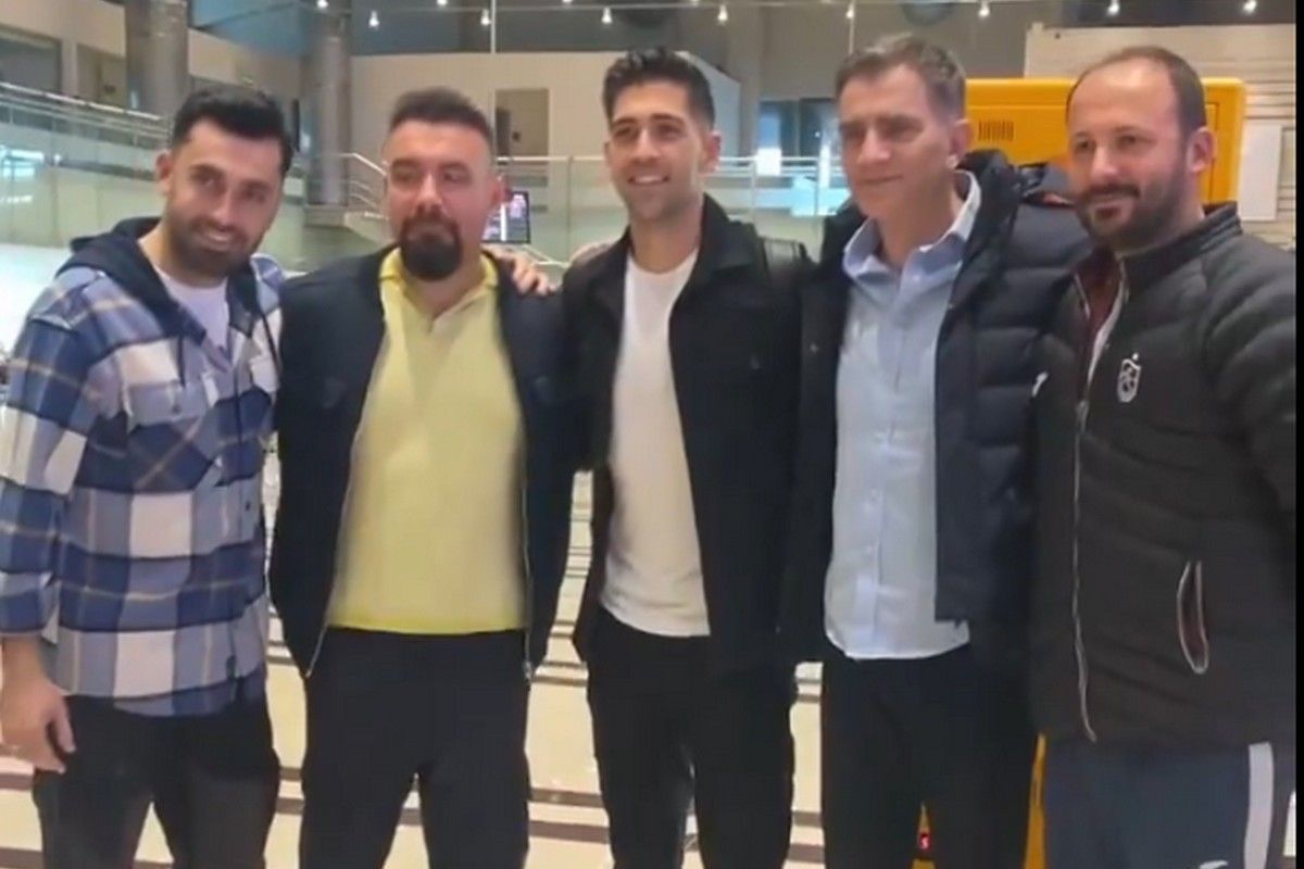 Τάσος Μπακασέτας: Τον αποχαιρέτησαν στο αεροδρόμιο στην Τραπεζούντα, πριν επιστρέψει στην Ελλάδα για τον Παναθηναϊκό