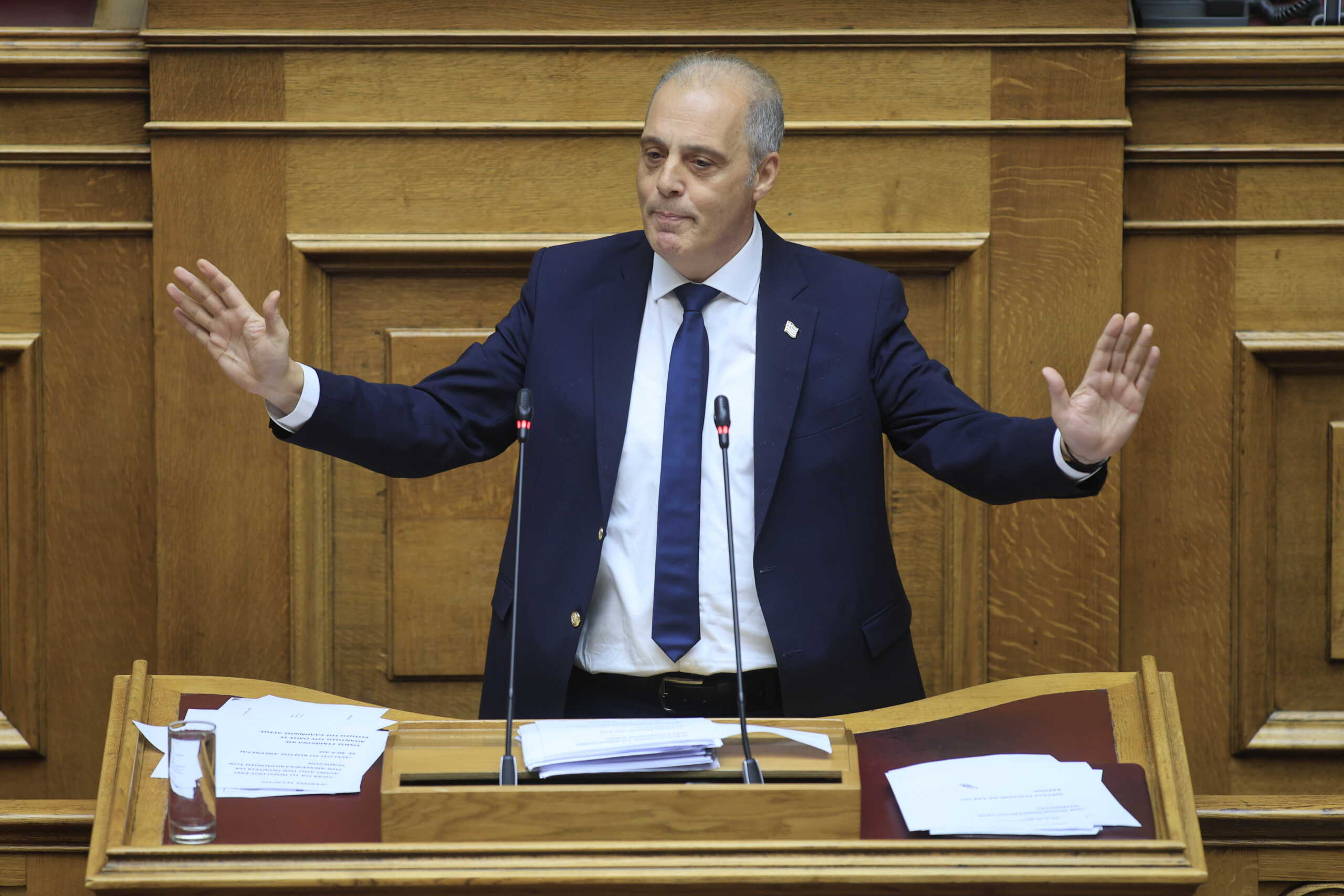 Πέμπτη ημέρα της συζήτησης στην Ολομέλεια της Βουλής του σχεδίου νόμου του Υπουργείου Εθνικής Οικονομίας και Οικονομικών "Κύρωση του Κρατικού Προϋπολογισμού οικονομικού έτους 2024", Κυριακή 17 Δεκεμβρίου 2023 
(ΓΙΩΡΓΟΣ ΚΟΝΤΑΡΙΝΗΣ