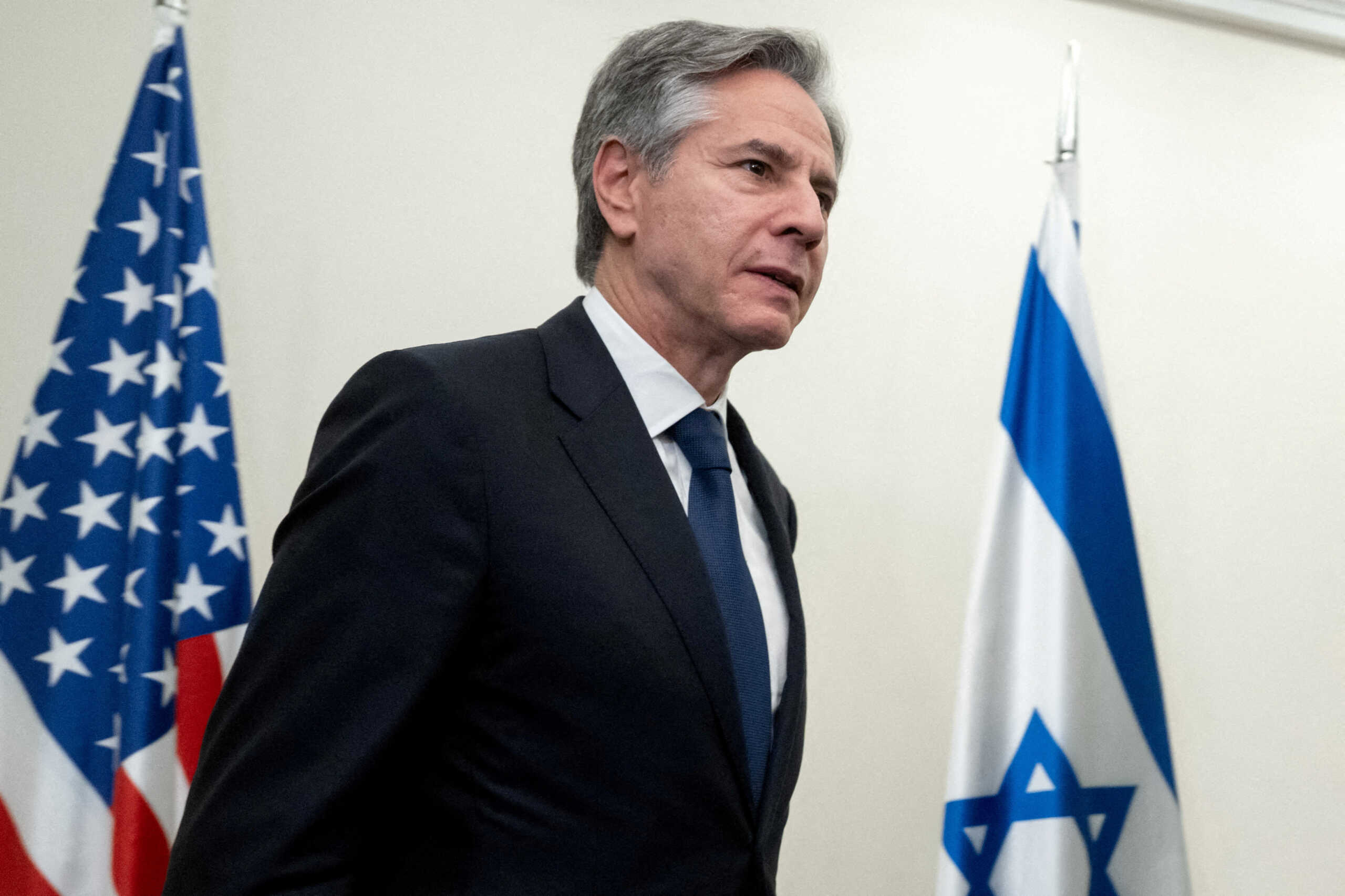 FILE PHOTO: U.S. Secretary of State Antony Blinken arrives for a meeting with Israeli opposition leader Yair Lapid (not pictured) in Tel Aviv on November 30, 2023. Saul Loeb