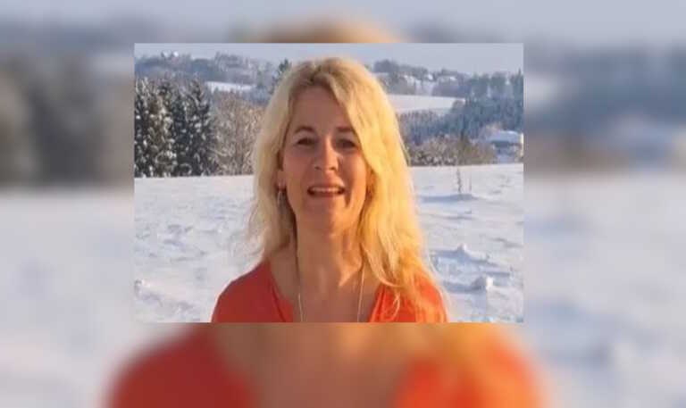 Αυστρία: Δασκάλα εμφανιζόταν στο ίντερνετ ως «Πάπισσα του Οργασμού»