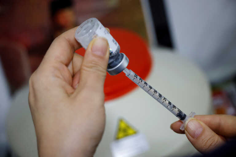 Αγαπηδάκη για κορονοϊό: Ένα βήμα πριν τον εμβολιασμό στα φαρμακεία