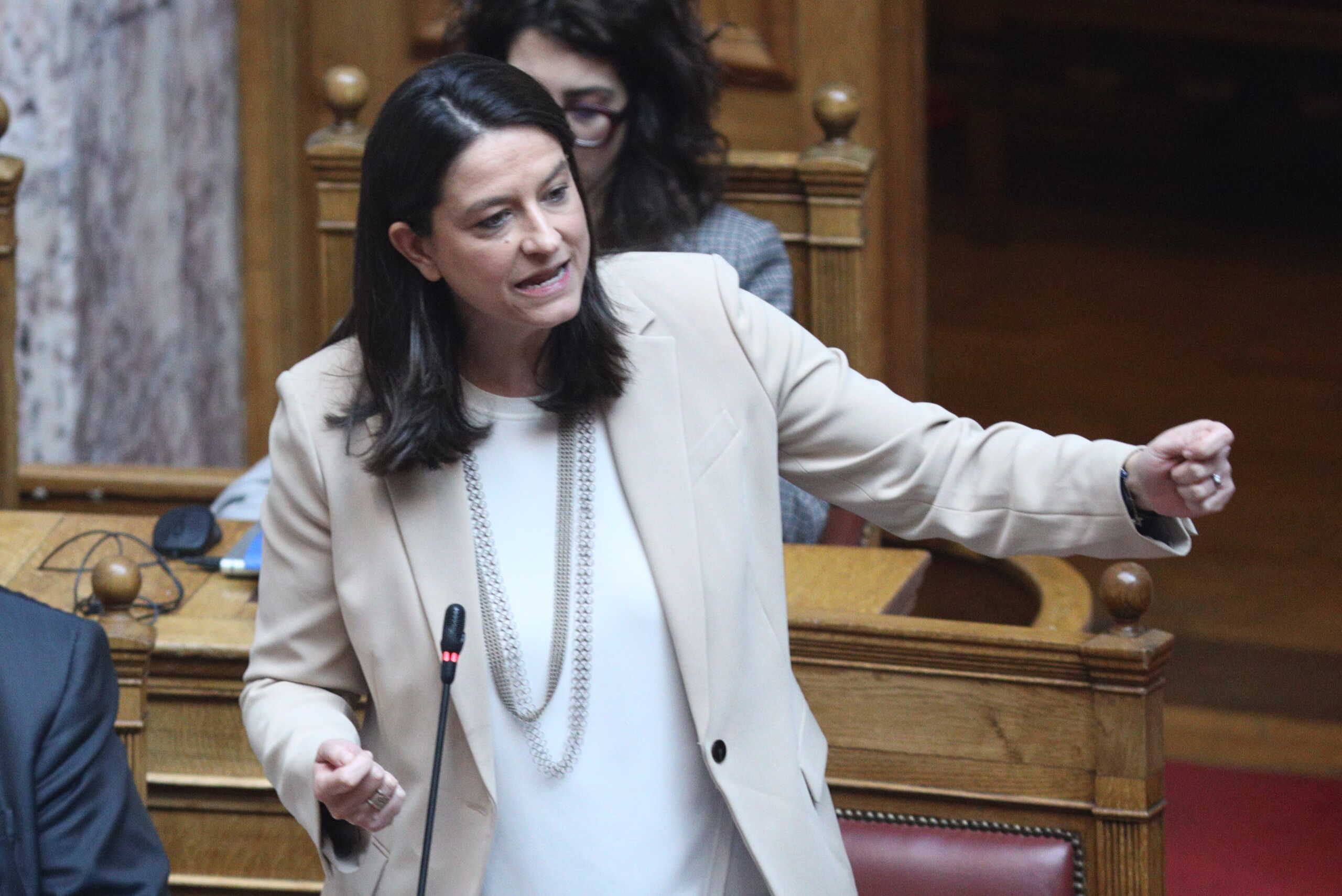Δεύτερη ημέρα της συζήτησης στην Ολομέλεια της Βουλής των άρθρων και του συνόλου του σχεδίου νόμου "Εκλογή ευρωβουλευτών, διευκόλυνση εκλογέων μέσω επιστολικής ψήφου, εκκαθάριση εκλογικών καταλόγων και λοιπές διατάξεις του Υπουργείου Εσωτερικών", Τρίτη 23 Ιανουαρίου 2024. 
(ΓΙΑΝΝΗΣ ΠΑΝΑΓΟΠΟΥΛΟΣ