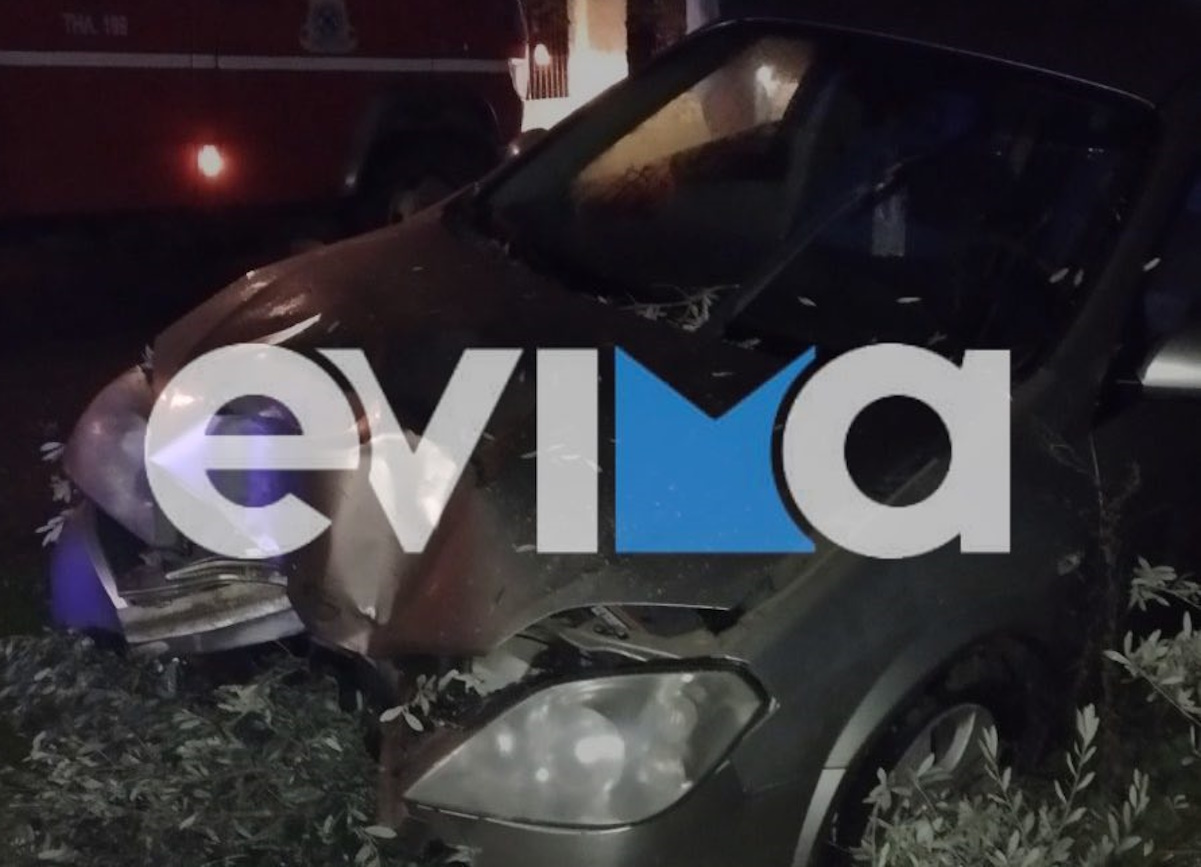 Σοβαρό τροχαίο στην Εύβοια – Αυτοκίνητο «καρφώθηκε» σε κολόνα