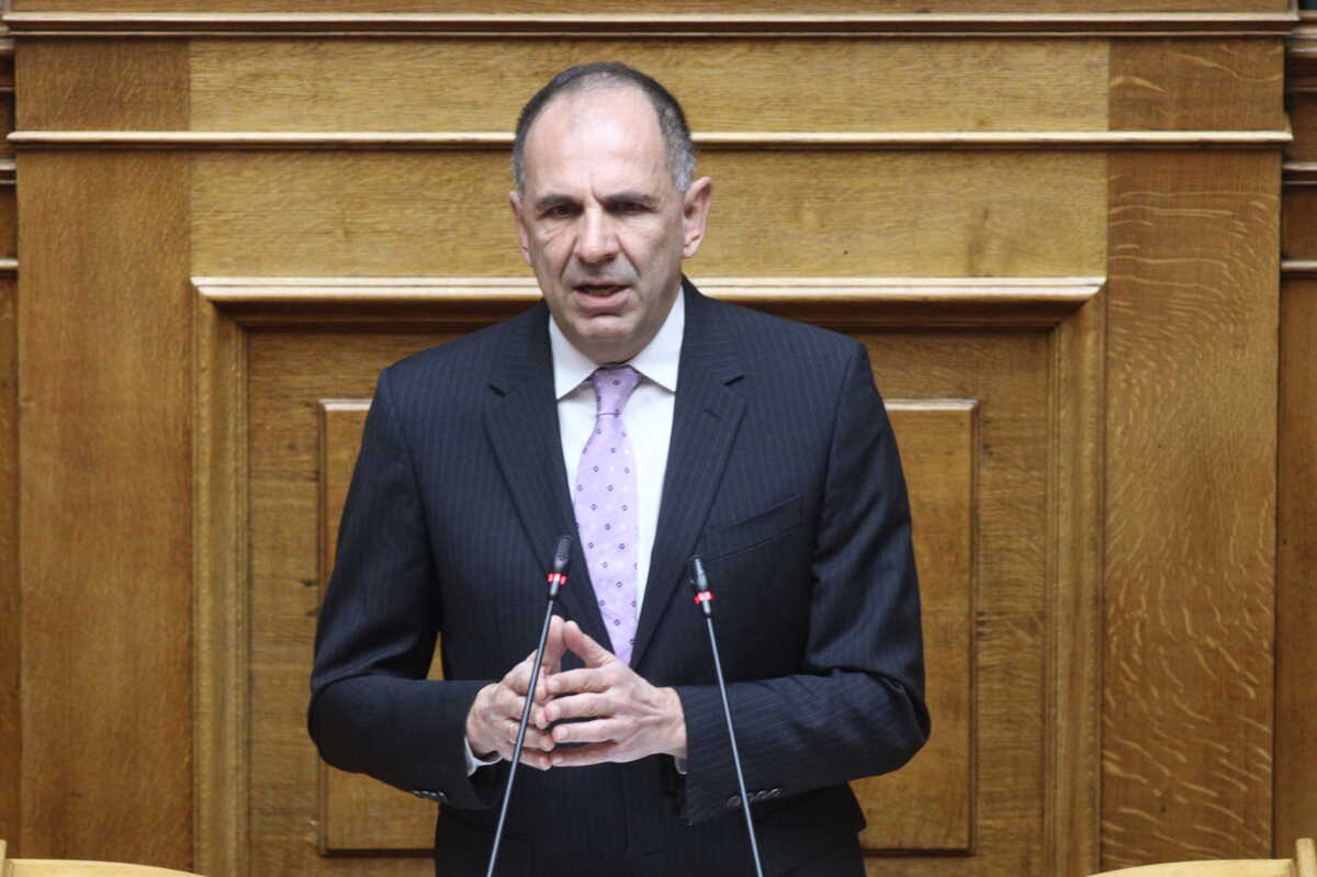 Γεραπετρίτης: Να κάνουμε ο,τι περνά από το χέρι μας για να αποκλιμακωθεί η κρίση στη Μέση Ανατολή