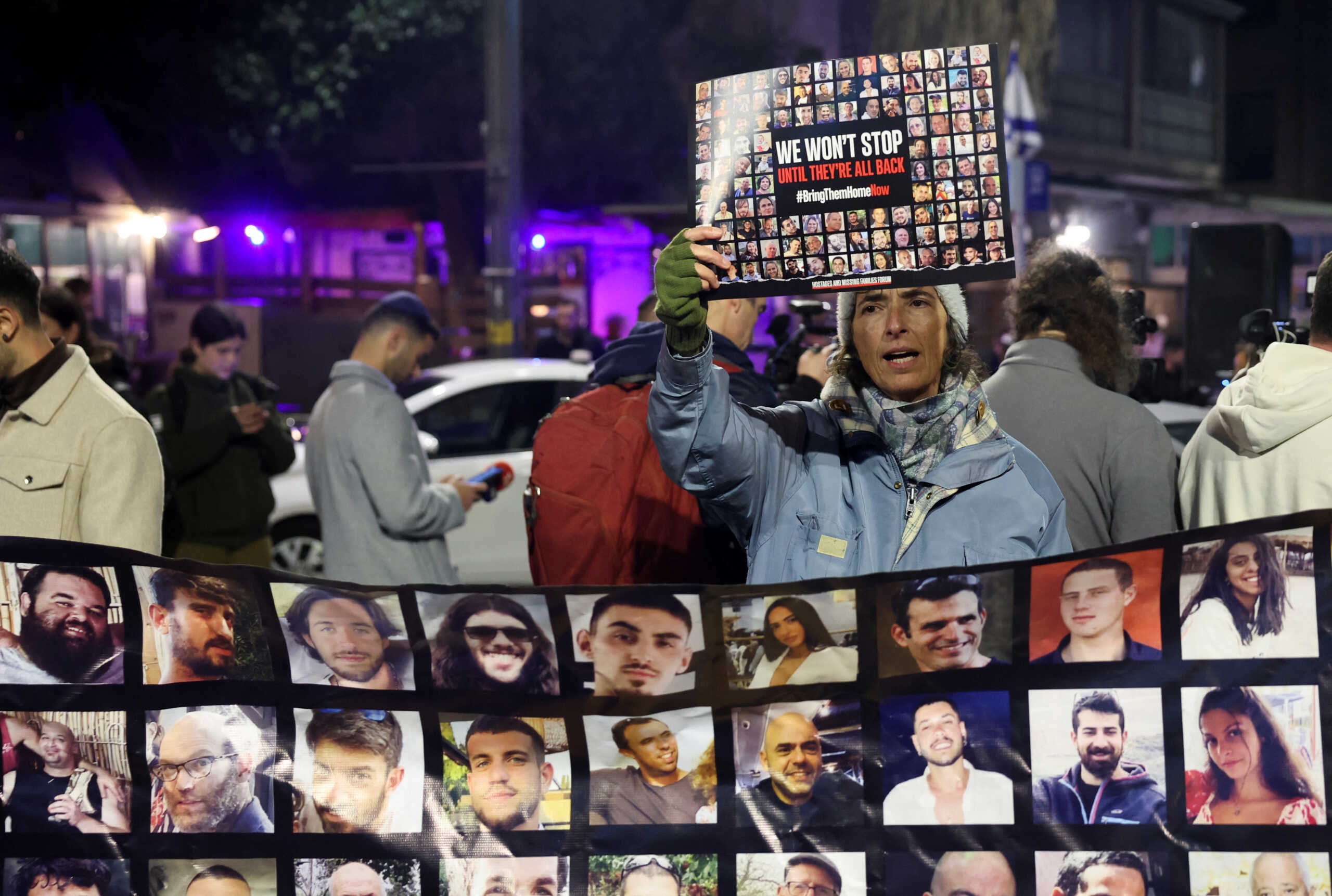 NYT: Ελπίδες για την απελευθέρωση ομήρων σε συνομιλίες στο Παρίσι