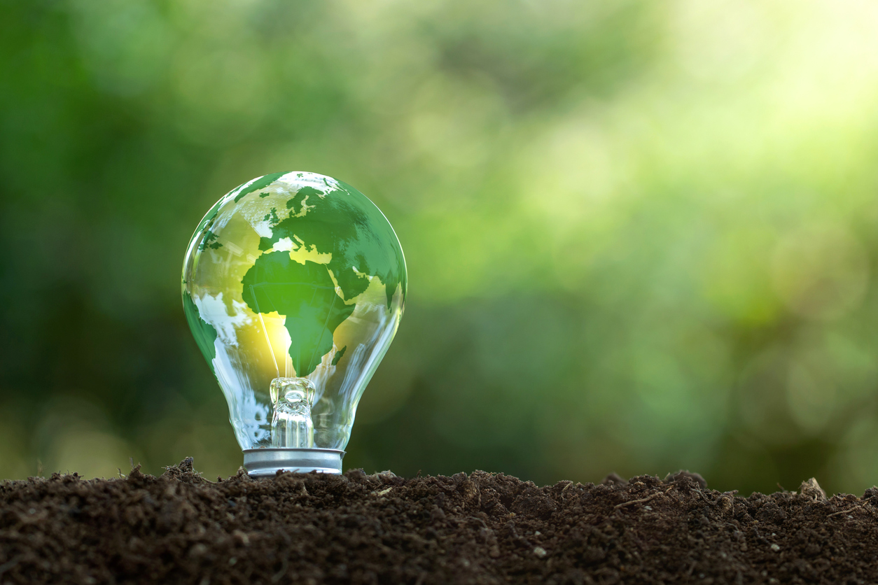 Διεθνής Οργανισμός Ενέργειας: Οι ΑΠΕ θα κυριαρχήσουν στην παραγωγή ηλεκτρισμού το 2025