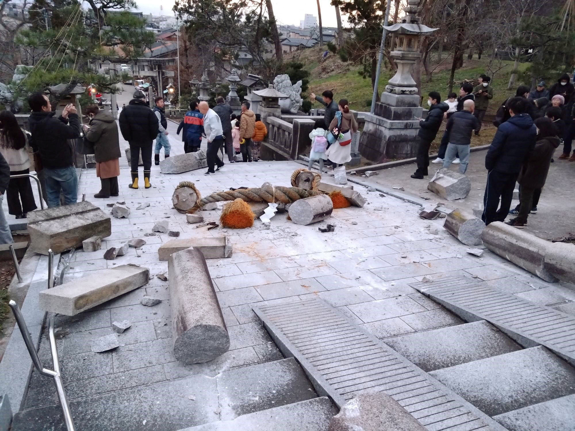 Collapsed torii gate caused by an earthquake is seen at Onohiyoshi Shrine in Kanazawa, Ishikawa prefecture, Japan January 1, 2024, in this photo released by Kyodo. Mandatory credit Kyodo via REUTERS ATTENTION EDITORS - THIS IMAGE WAS PROVIDED BY A THIRD PARTY. MANDATORY CREDIT. JAPAN OUT. NO COMMERCIAL OR EDITORIAL SALES IN JAPAN