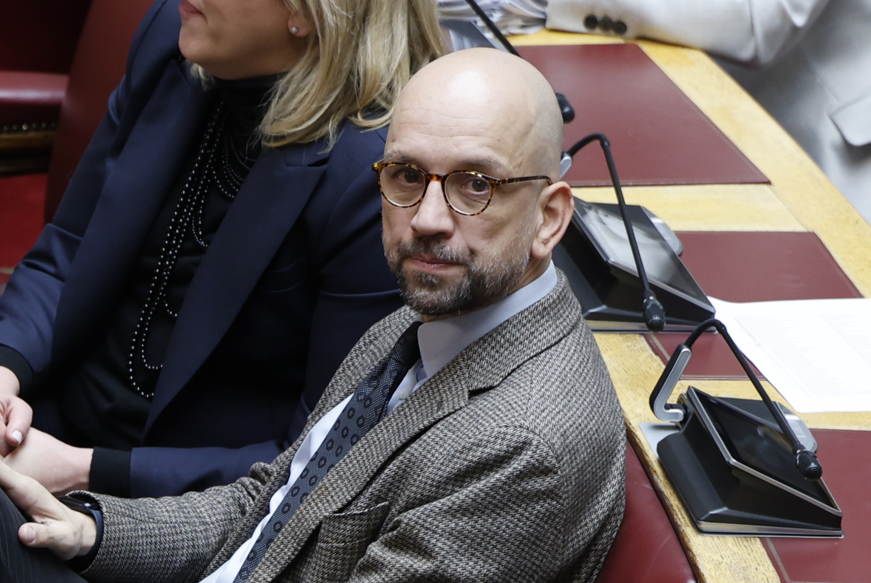 Κώστας Μπάρκας: «Η κόρη μου γεννήθηκε με ιατρικώς υποβοηθούμενη αναπαραγωγή» – Συγκινητική εξομολόγηση του βουλευτή
