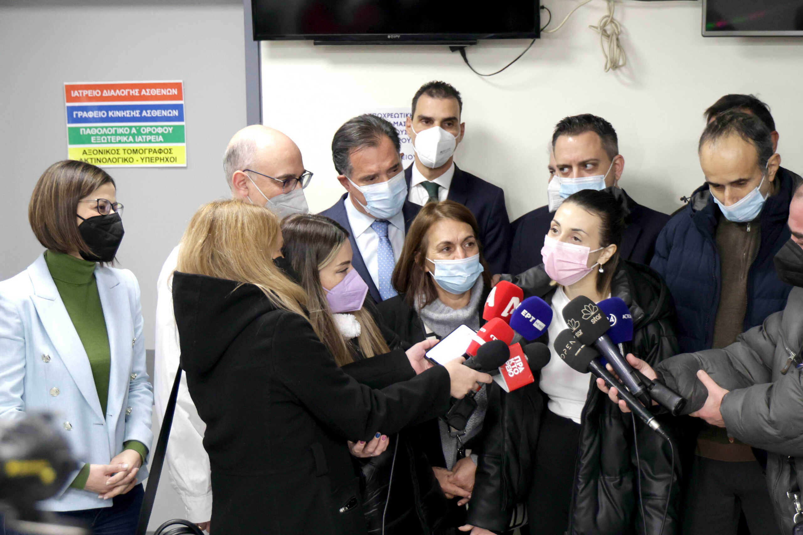 Λαϊκό Νοσοκομείο: Εξιτήριο πήρε η 23χρονη που υποβλήθηκε στην πρώτη μεταμόσχευση ήπατος από ζώντα δότη