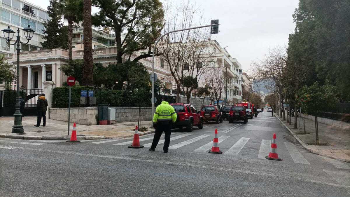 Φωτιά σε αποθήκη στο Μέγαρο Μαξίμου – Άμεση η κινητοποίηση της Πυροσβεστικής