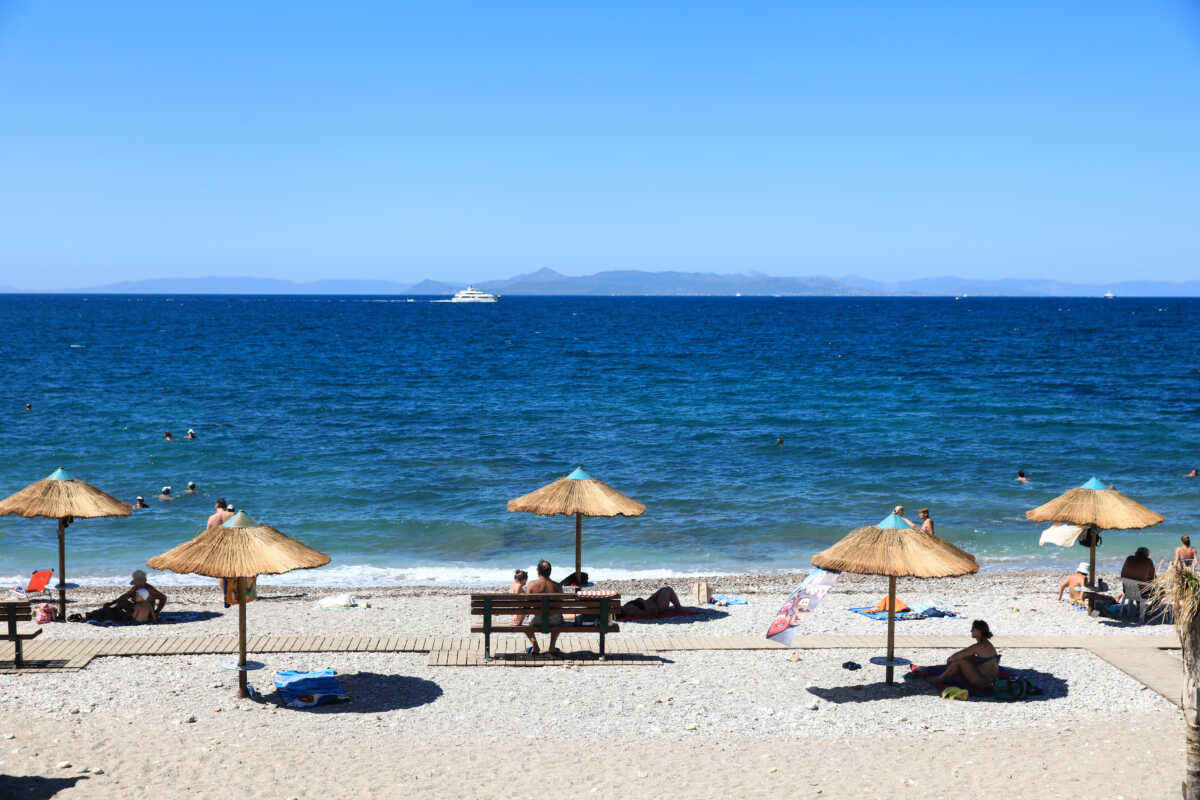 ΣΤΙΓΜΙΟΤΥΠΑ ΑΠΟ ΠΑΡΑΛΙΕΣ ΤΗΣ ΑΤΤΙΚΗΣ (ΓΙΑΝΝΗΣ ΠΑΝΑΓΟΠΟΥΛΟΣ