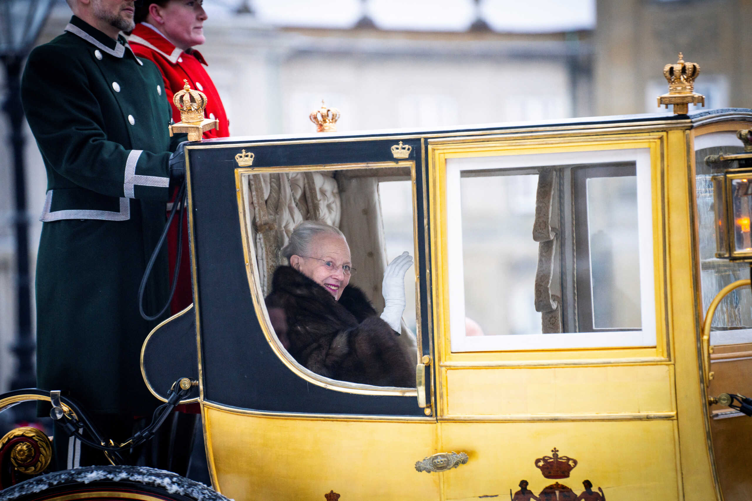 Δανία: Τελευταία βόλτα με τη χρυσή άμαξα για τη βασίλισσα Μαργαρίτα Β’
