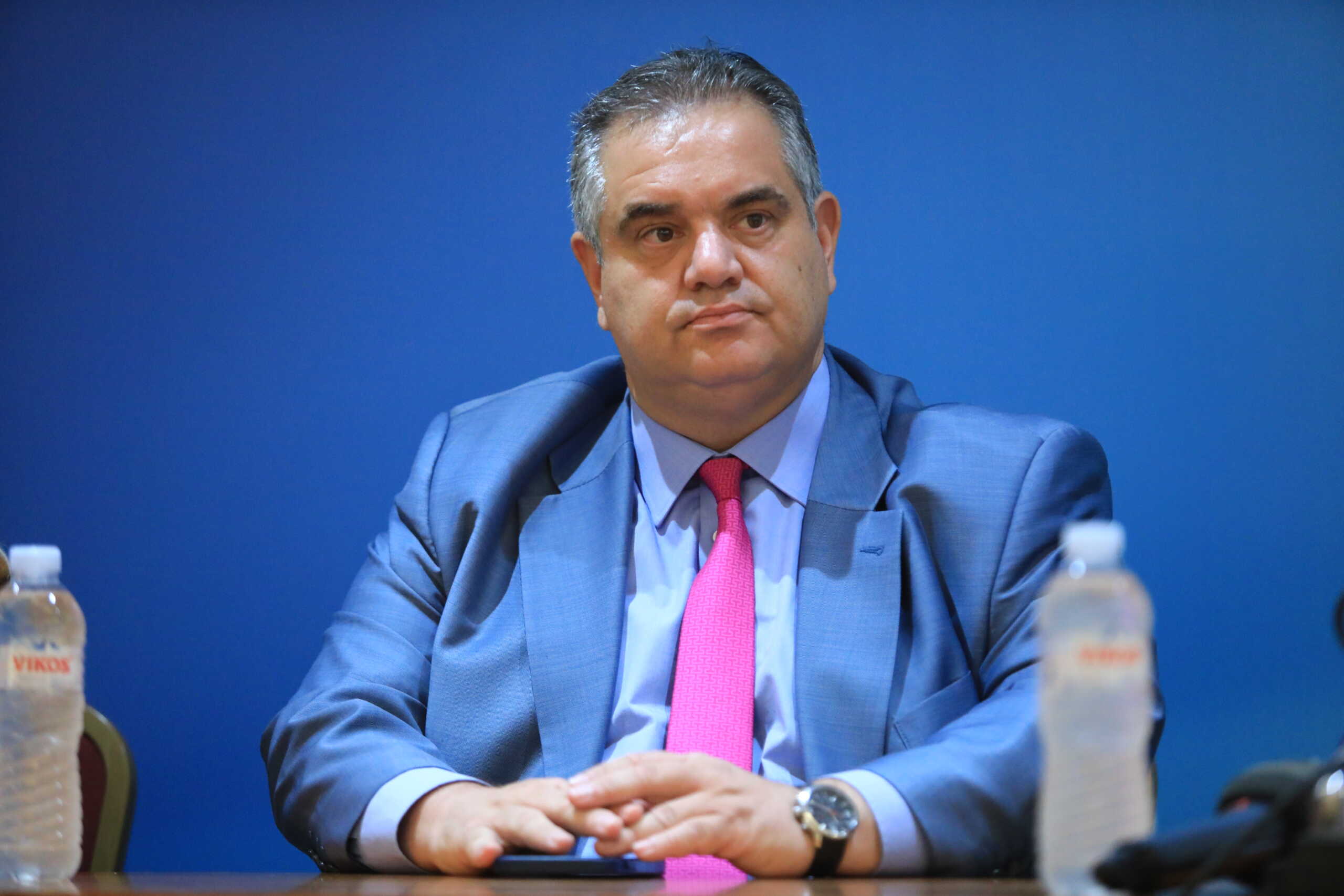 Συνέντευξη τύπου του υπουργού Εργασίας και Κοινωνικής Ασφάλισης Άδωνι Γεωργιάδη, των υφυπουργών Βασίλη Σπανάκη, Πάνου Τσακλόγλου και των Γενικών Γραμματέων Άννας Στρατινάκη και Νίκου Μηλαπίδη για το "ξεπάγωμα" των τριετιών, Δευτέρα 18 Σεπτεμβρίου 2023. 
(ΓΙΑΝΝΗΣ ΠΑΝΑΓΟΠΟΥΛΟΣ