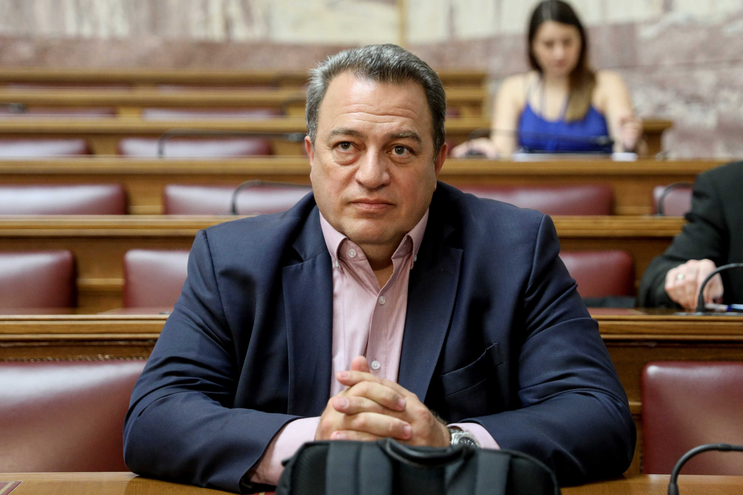 Ç ÅéäéêÞ Ìüíéìç ÅðéôñïðÞ Åëëçíéóìïý ôçò ÄéáóðïñÜò óõíåäñéÜóå ìå èÝìá çìåñÞóéáò äéÜôáîçò:
«200 ÷ñüíéá áðü ôçí ÅëëçíéêÞ ÅðáíÜóôáóç» - ÐñïðáñáóêåõáóôéêÝò åíÝñãåéåò ãéá ôç äéïñãÜíùóç åêäçëþóåùí óôá Êïéíïâïýëéá êáé ôïõò ÄÞìïõò ôùí ÷ùñþí, üðïõ õðÜñ÷ïõí åêëåãìÝíá ìÝëç åëëçíéêÞò êáôáãùãÞò.
Óôç óõíåäñßáóç èá êëçèïýí íá óõììåôÝ÷ïõí: ï Õöõðïõñãüò Åîùôåñéêþí ê. Êùíóôáíôßíïò ÂëÜóçò, ï Ãåíéêüò ÃñáììáôÝáò ÁðïäÞìïõ Åëëçíéóìïý ê. ÉùÜííçò ×ñõóïõëÜêçò, ç Ðñüåäñïò ôçò ÅðéôñïðÞò «ÅëëÜäá 2021», êõñßá ÃéÜííá Áããåëïðïýëïõ - ÄáóêáëÜêç, ôá ìÝëç ôçò ÅêôåëåóôéêÞò ÅðéôñïðÞò ôçò Ðáãêüóìéáò ÄéáêïéíïâïõëåõôéêÞò ¸íùóçò Åëëçíéóìïý (Ðá.Ä.Å.Å.) êáé ôá ìÝëç ôçò ÅêôåëåóôéêÞò Ãñáììáôåßáò ôïõ Äéêôýïõ ÅëëÞíùí Áéñåôþí Áõôïäéïßêçóçò ôçò Åõñþðçò.
 (EUROKINISSI