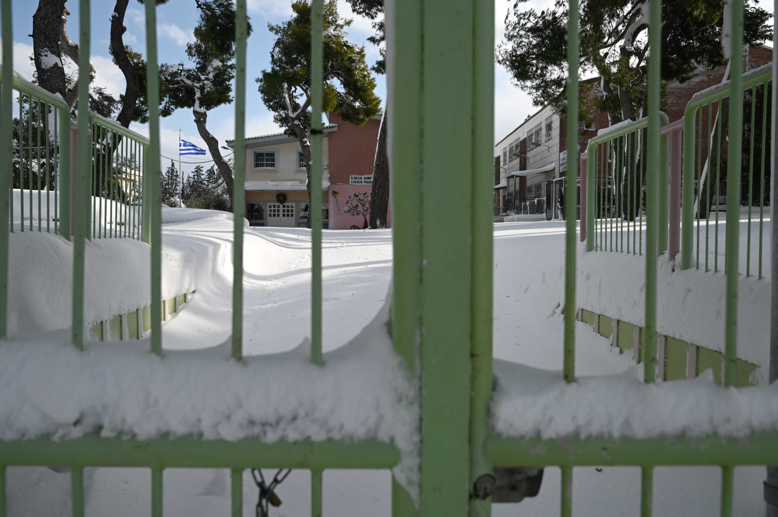 Καιρός: Mειωμένο ωράριο στα σχολεία της Δυτικής Μακεδονίας την Τετάρτη εξαιτίας του παγετού