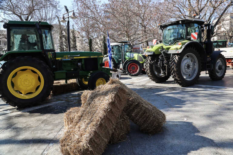 Αποκλεισμό εθνικών οδών και κάθοδο σε Αθήνα προτείνουν οι αγρότες – «Διάλογος με ανοιχτούς δρόμους» απαντά η κυβέρνηση