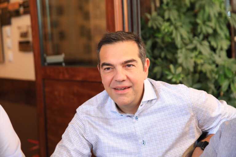 Ο Αλέξης Τσίπρας δεν θα πάει στις Σπέτσες για τη συνεδρίαση της ΚΟ του ΣΥΡΙΖΑ