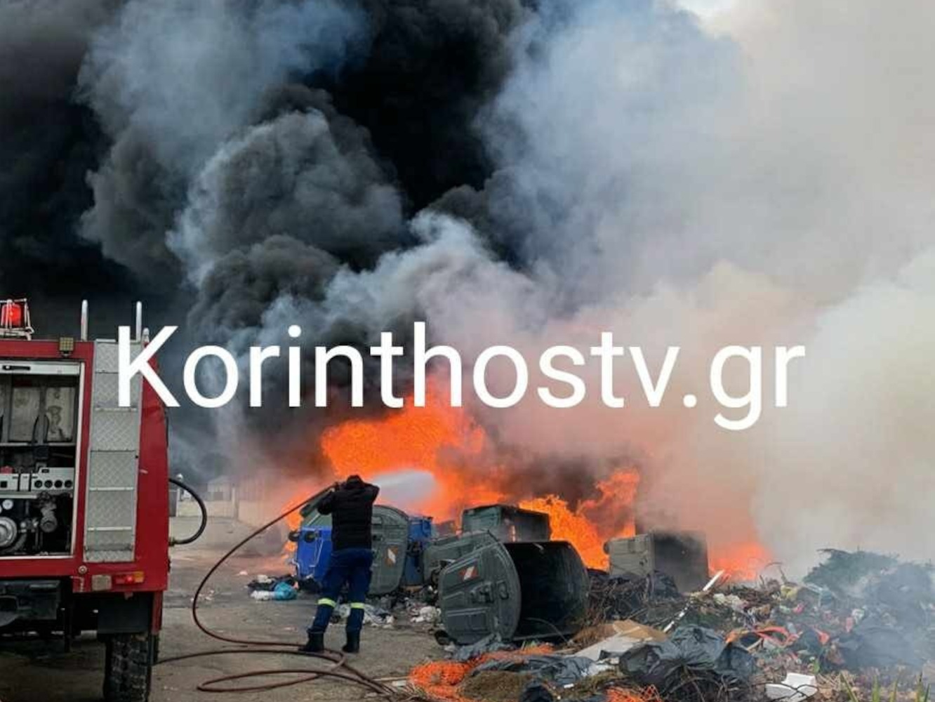 Κορινθία: Έσβησε η φωτιά στο εργοτάξιο του Δήμου Βέλου – Βόχας, καταγγελίες για εμπρησμό