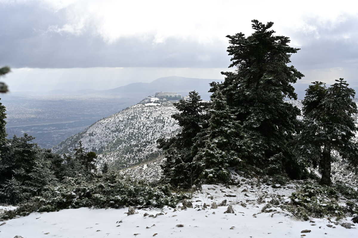 Καιρός: Την Τρίτη το κύριο κύμα της κακοκαιρίας – Χιονοπτώσεις σε χαμηλά υψόμετρα