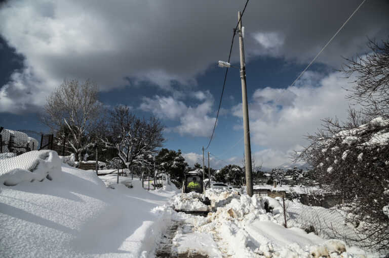 Χωρισμένη στα δύο η χώρα - Στους -3°C η θερμοκρασία στη Φλώρινα και στους 17 στη Ρόδο