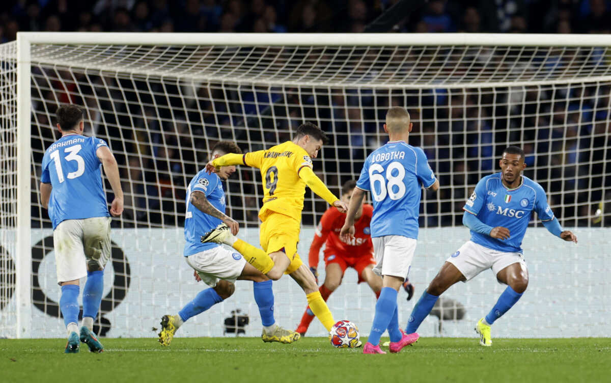 Champions League: Τα highlights από τo Νάπολι – Μπαρτσελόνα 1-1 και Πόρτο – Άρσεναλ 1-0 για τους «16» της διοργάνωσης