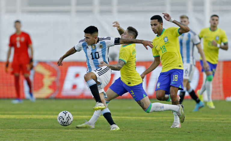 Η Αργεντινή νίκησε 1-0 την Βραζιλία και την άφησε εκτός Ολυμπιακών Αγώνων 2024