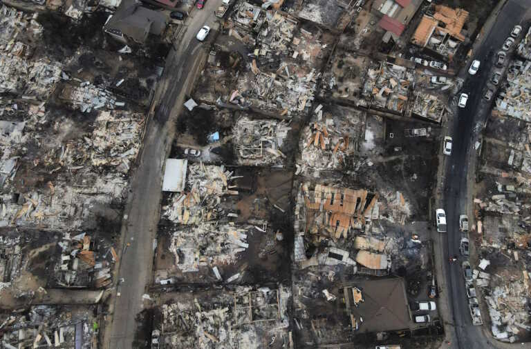 Συλλυπητήρια της Ελλάδας στη Χιλή για τους δεκάδες νεκρούς από τις φωτιές