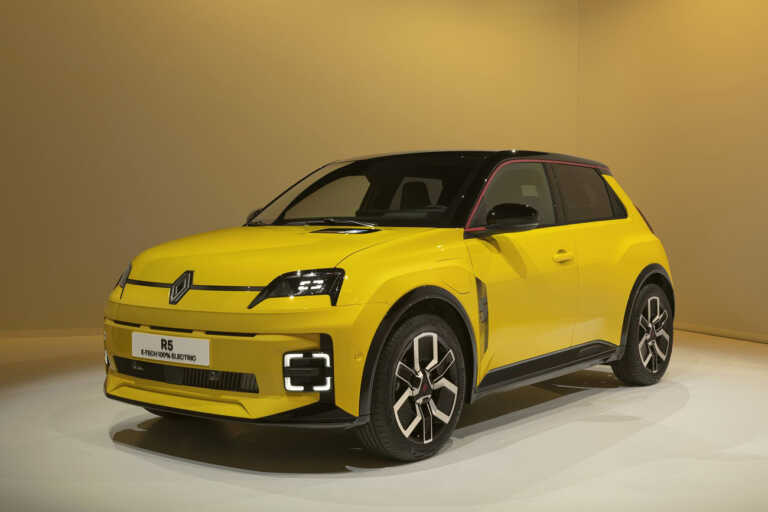 Renault 5 E-Tech, το νέο pop πρόσωπο της ηλεκτρικής επανάστασης