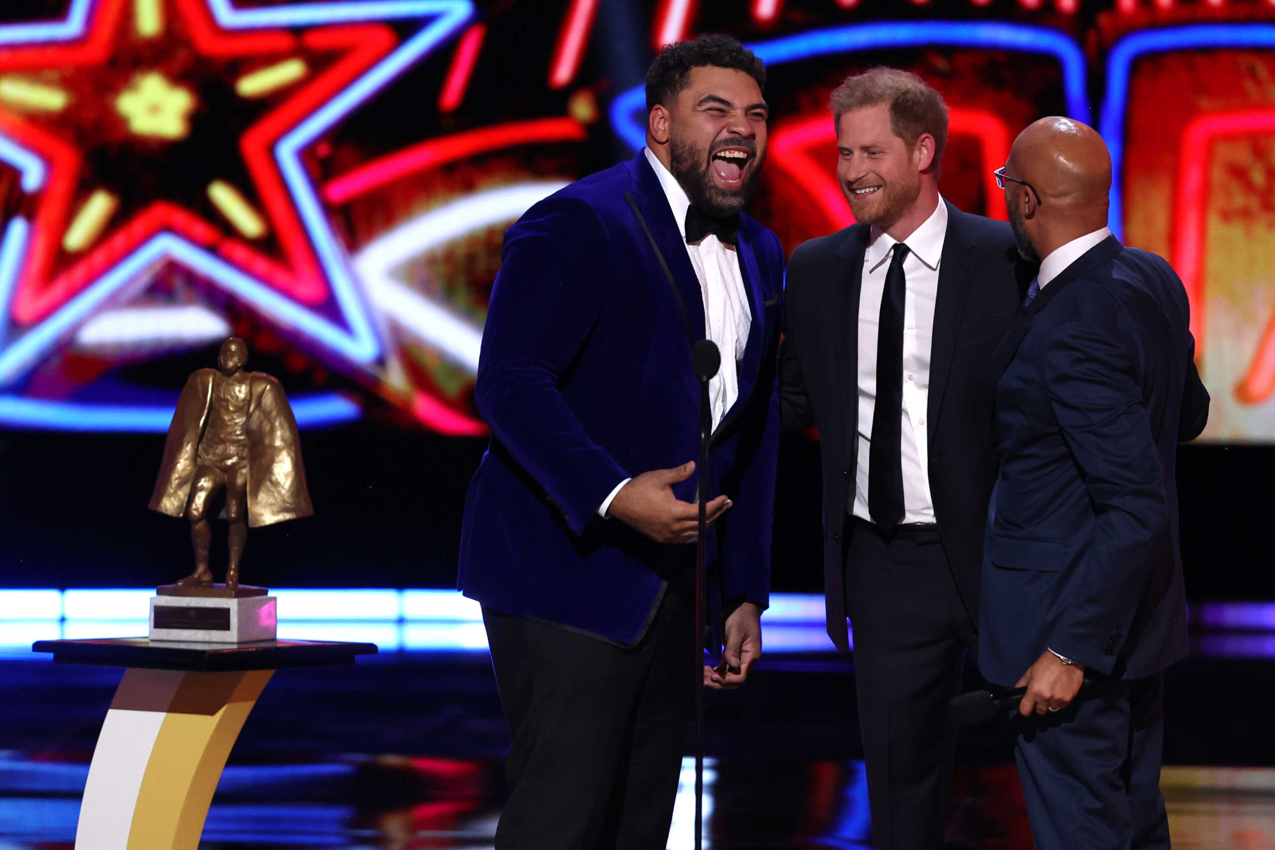 LAS VEGAS, NV - FEBRUARY 8: Cameron Heyward of the Pittsburgh Steelers, winner of the Walter Payton Man of the Year Award, Prince Harry, Duke of Sussex, and Keegan-Michael Key at the 13th Annual NFL Honors on February 8, 2024 in Las Vegas, Nevada. (Photo by Perry Knotts