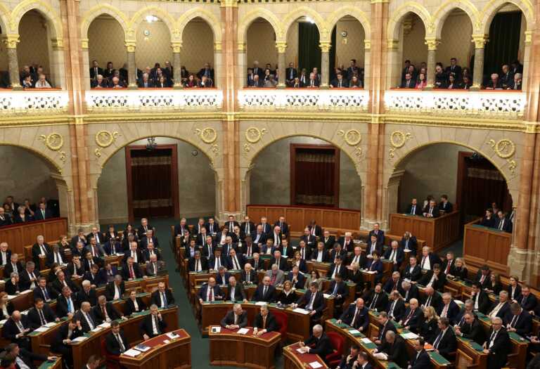 Το κοινοβούλιο στην Ουγγαρία επικύρωσε την ένταξη της Σουηδίας στο ΝΑΤΟ