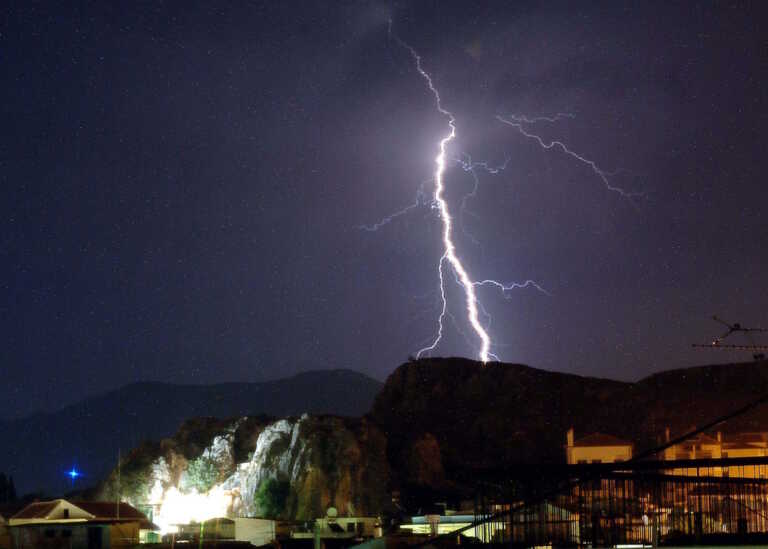 Καταιγίδες και μποφόρ στη διάρκεια της νύχτας - «Ακτινογραφία» της κακοκαιρίας από τη Χριστίνα Ρήγου