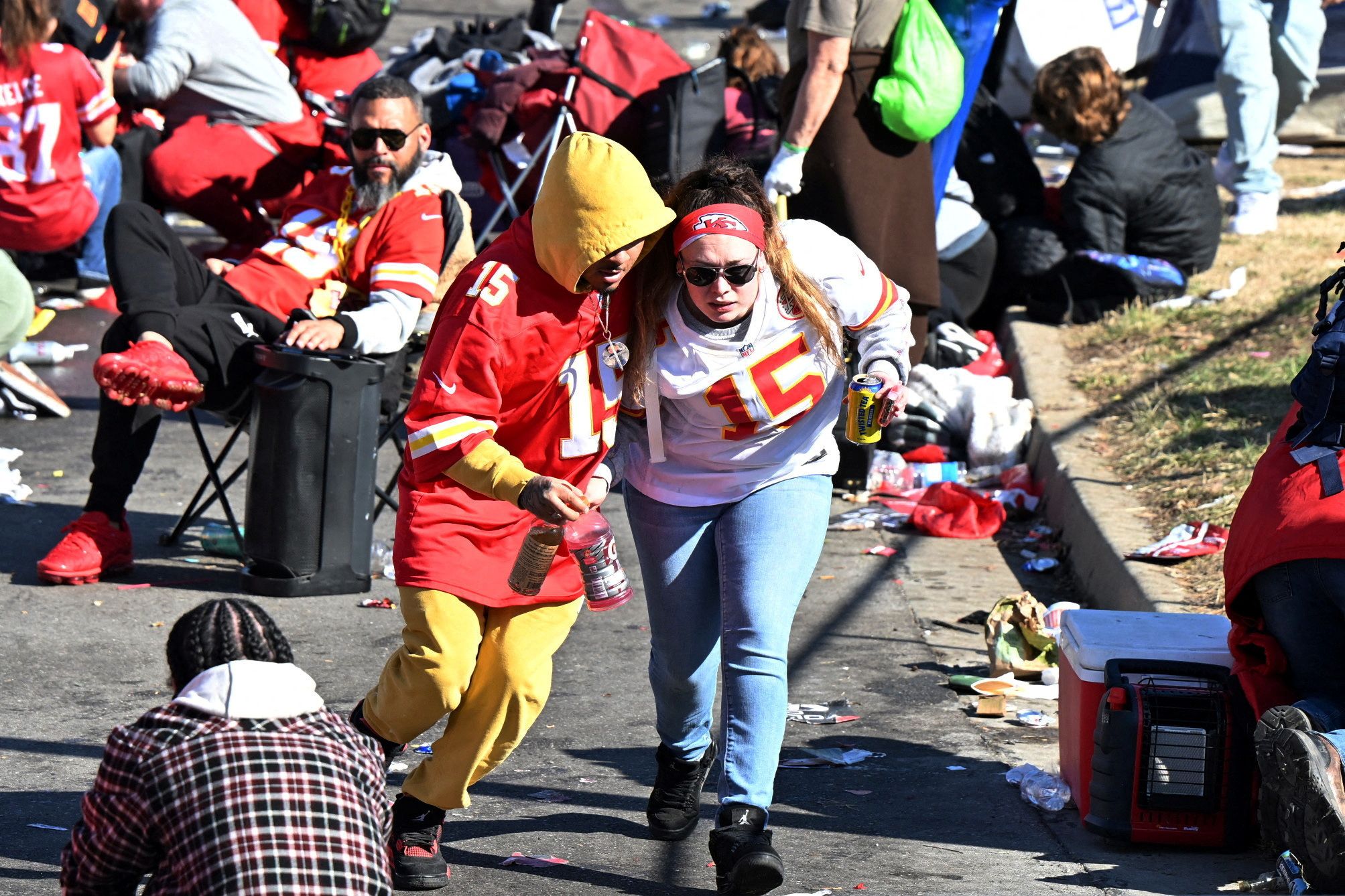 Super Bowl: Μητέρα δύο παιδιών πέθανε από τους πυροβολισμούς στο Κάνσας - ΦΩΤΟ - ΒΙΝΤΕΟ