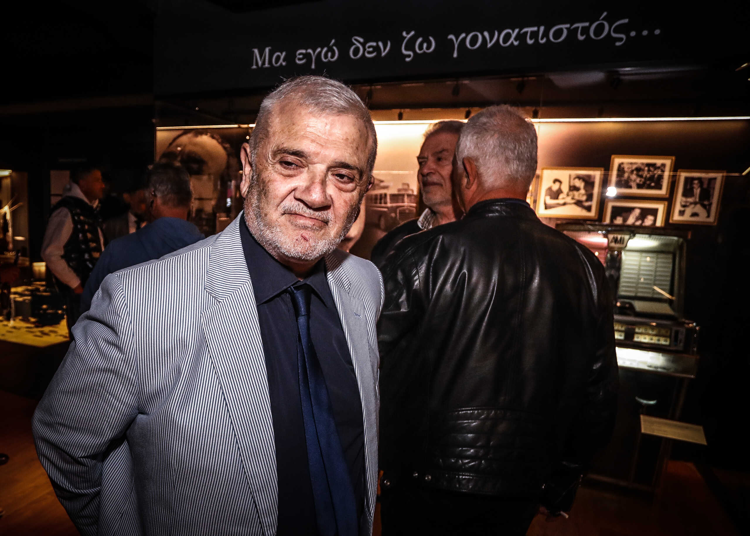 ΕΓΚΑΙΝΙΑ ΤΟΥ ΜΟΥΣΕΙΟΥ ΠΡΟΣΦΥΓΙΚΟΥ ΕΛΛΗΝΙΣΜΟΥ ΣΤΟ ΓΗΠΕΔΟ ΤΗΣ ΑΕΚ (ΘΑΝΑΣΗΣ ΔΗΜΟΠΟΥΛΟΣ