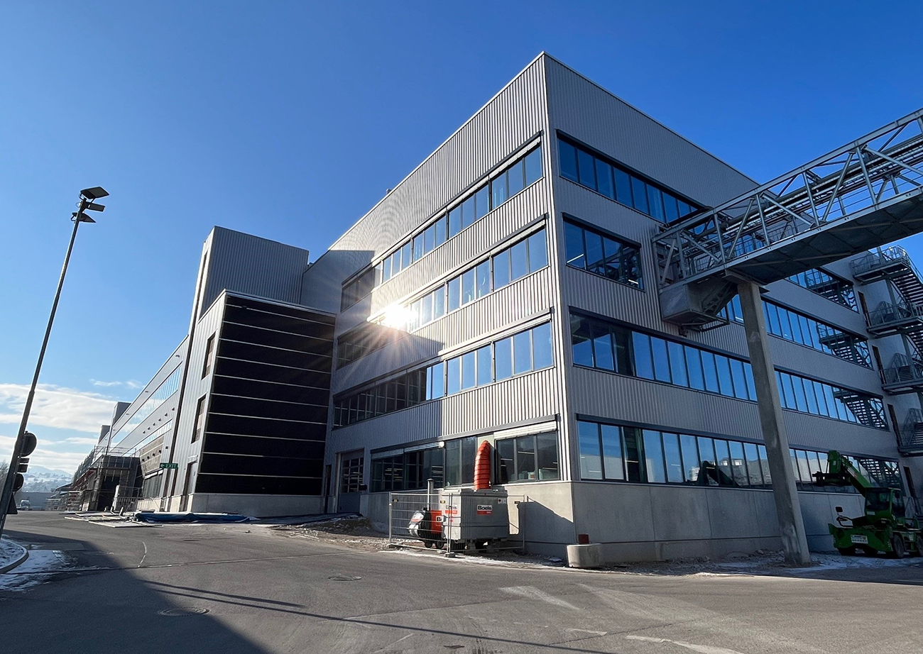Εργοστάσιο BMW Group: Ολοκληρώθηκαν οι εγκαταστάσεις παραγωγής για τα συστήματα e-drive επόμενης γενιάς