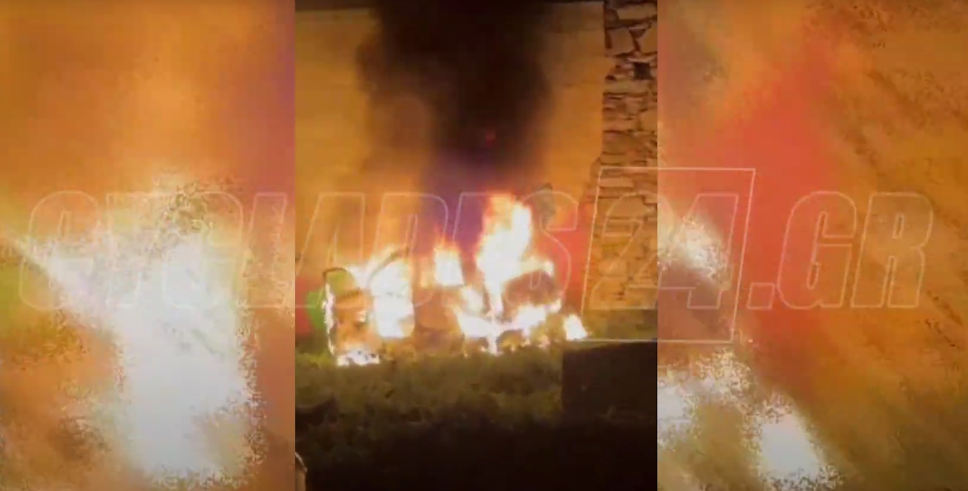 Σύρος: Αυτοκίνητο πήρε φωτιά και κάηκε ολοσχερώς – Βίντεο από το σημείο
