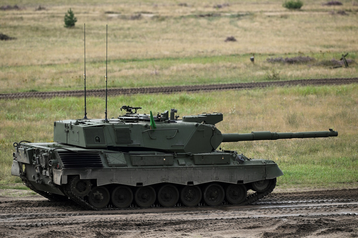 FILE PHOTO: The Leopard 1A5 main battle tank is seen during a media day of the European Union Military Assistance Mission in support of Ukraine (EUMAM Ukraine) in Klietz, Germany August 17, 2023. REUTERS