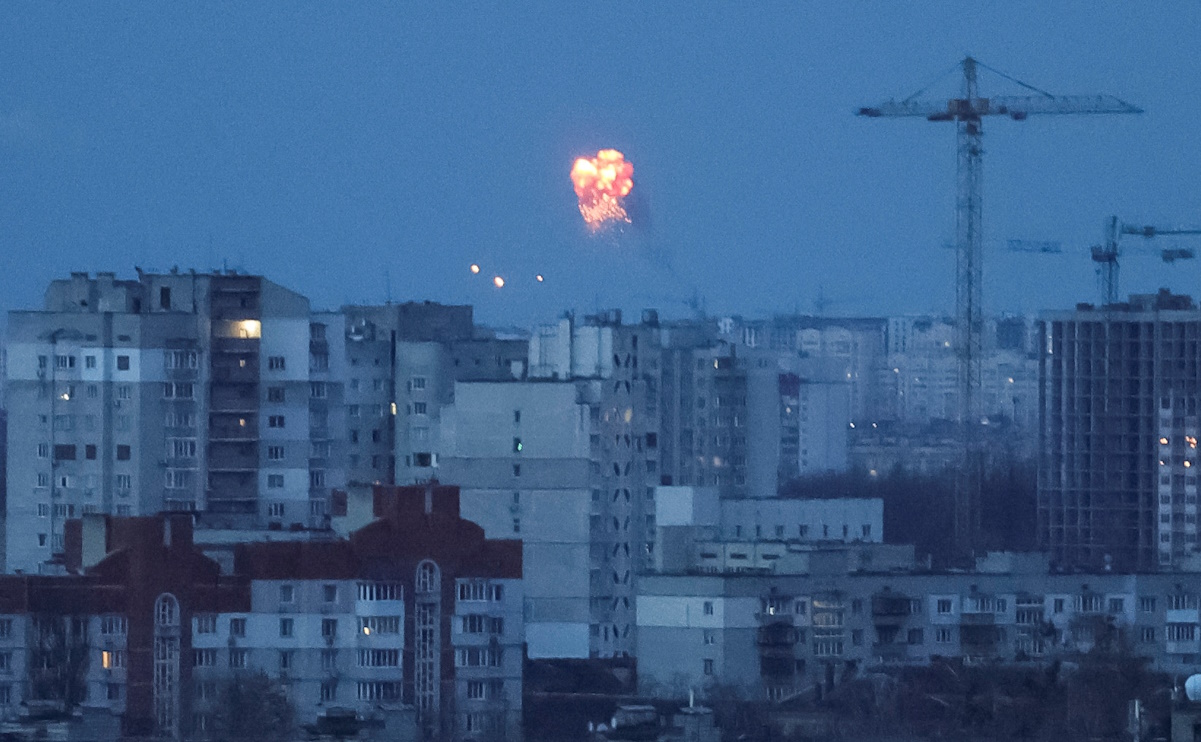 An explosion of a missile is seen in the sky over the city during a Russian missile strike, amid Russia's attack on Ukraine, in Kyiv, Ukraine February 7, 2024. REUTERS