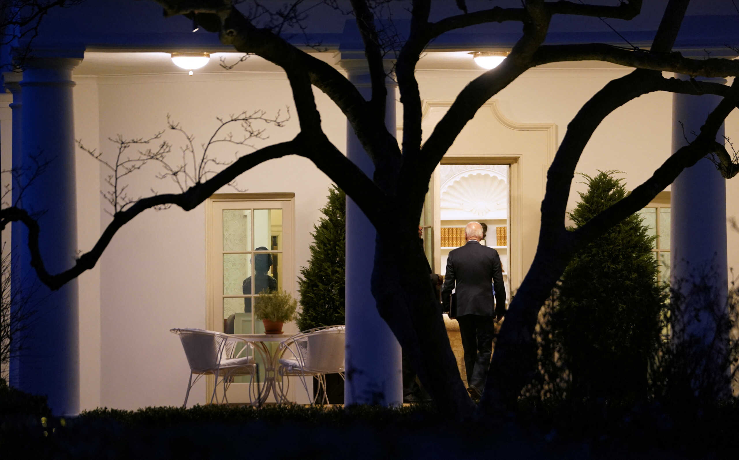 U.S. President Joe Biden walks into the Oval Office upon his return to the White House in Washington, U.S., February 8, 2024. REUTERS