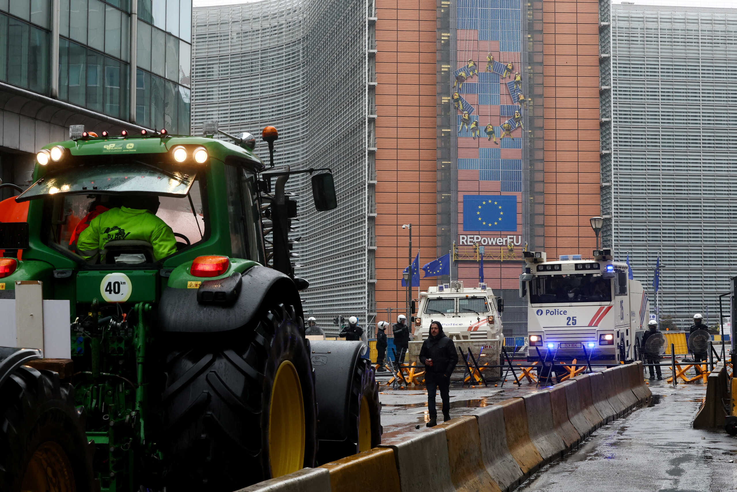 Αγρότες: Οι ευρωβουλευτές «έσπασαν» το μπλόκο στον νόμο για την αποκατάσταση της φύσης