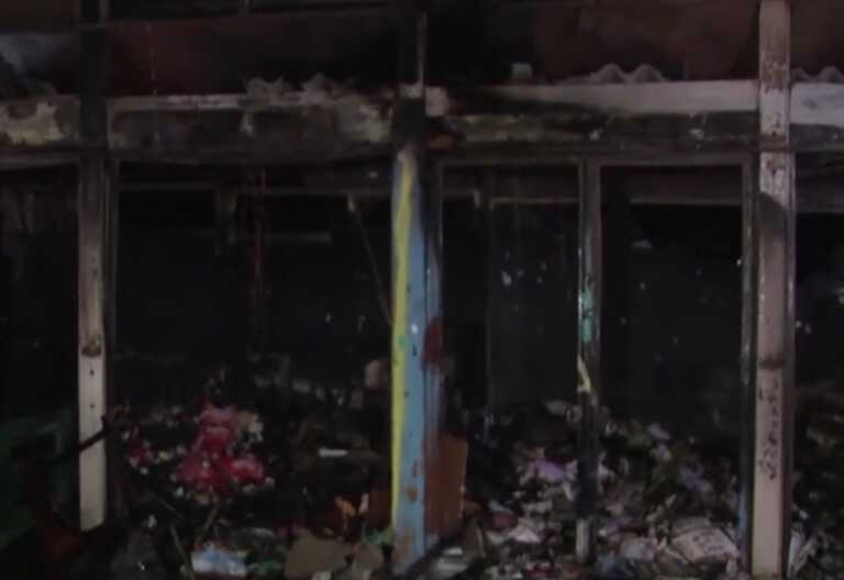 Φωτιά στη στοά Μπροντγουαίη στην Κυψέλη - Κάηκε ολοσχερώς αποθήκη
