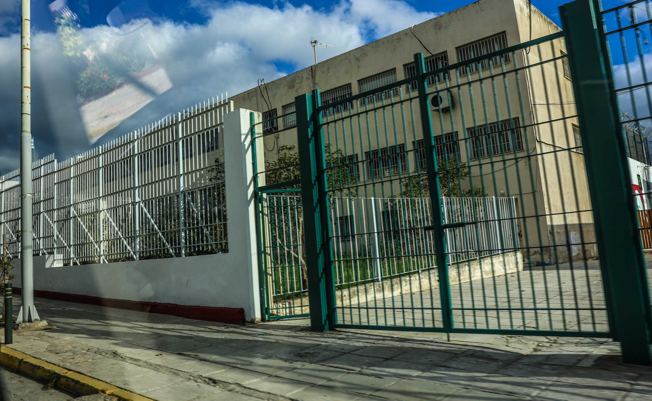 Φυλακές Κορυδαλλού: Ποιος είναι ο διπλός στόχος της μετεγκατάστασης τους στον Ασπρόπυργο