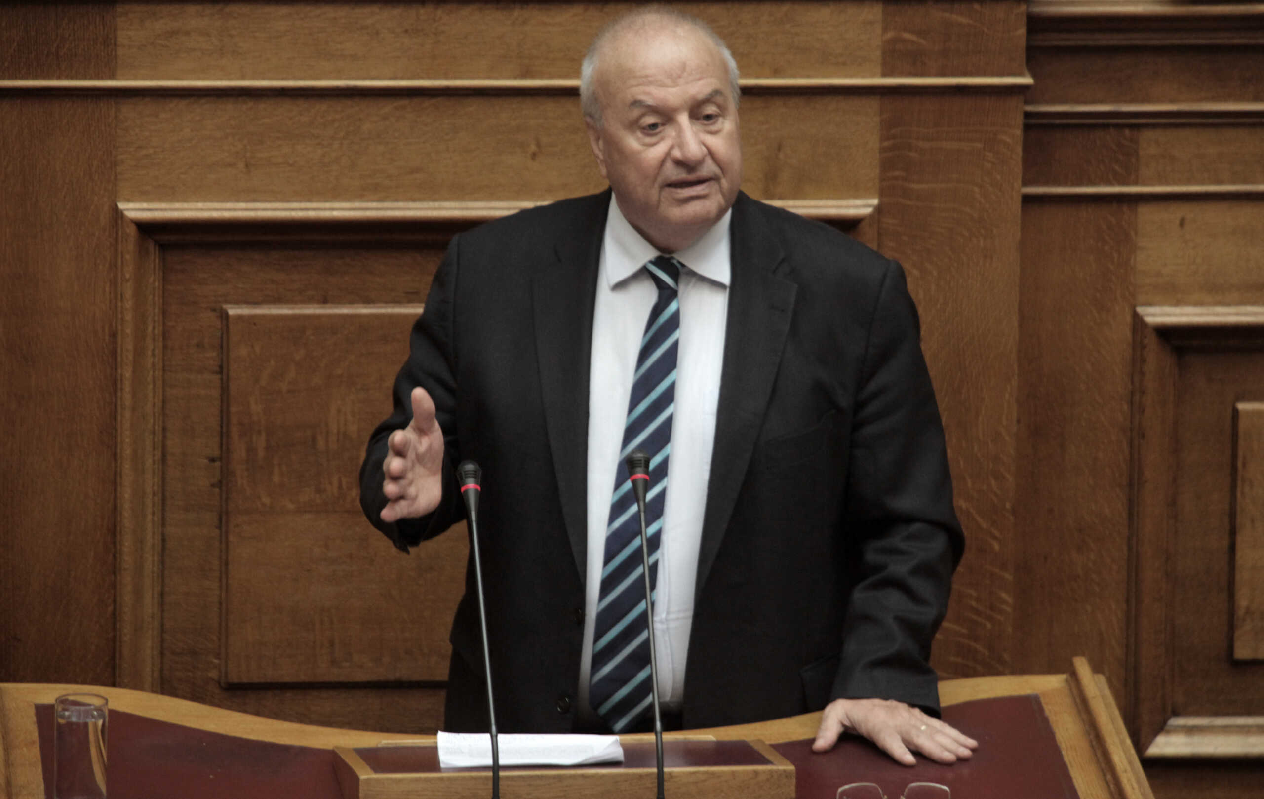 Πέθανε ο πρώην υπουργός και βουλευτής του ΠΑΣΟΚ, Λεωνίδας Γρηγοράκος