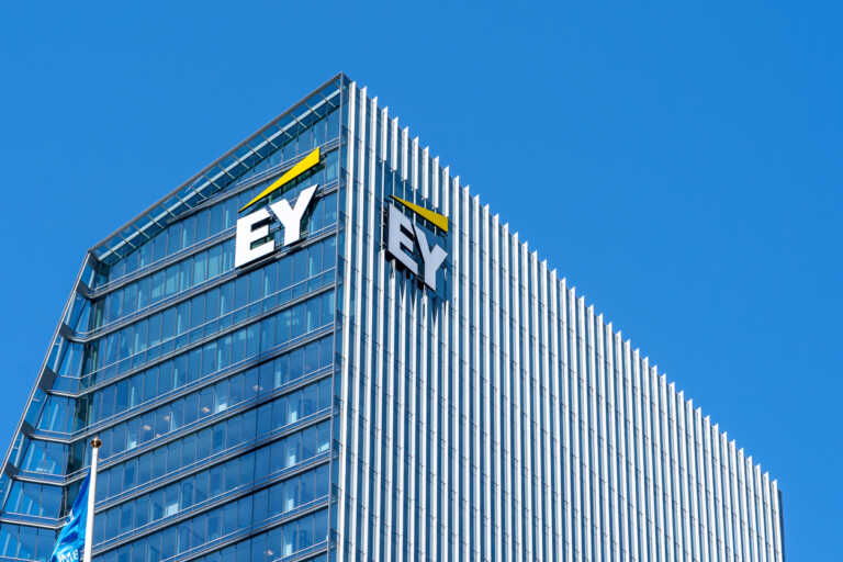  Ernst & Young: Οι ευρωπαϊκές τράπεζες πρωτοστατούν παγκοσμίως σε θέματα περιβάλλοντος, κοινωνίας και διακυβέρνησης