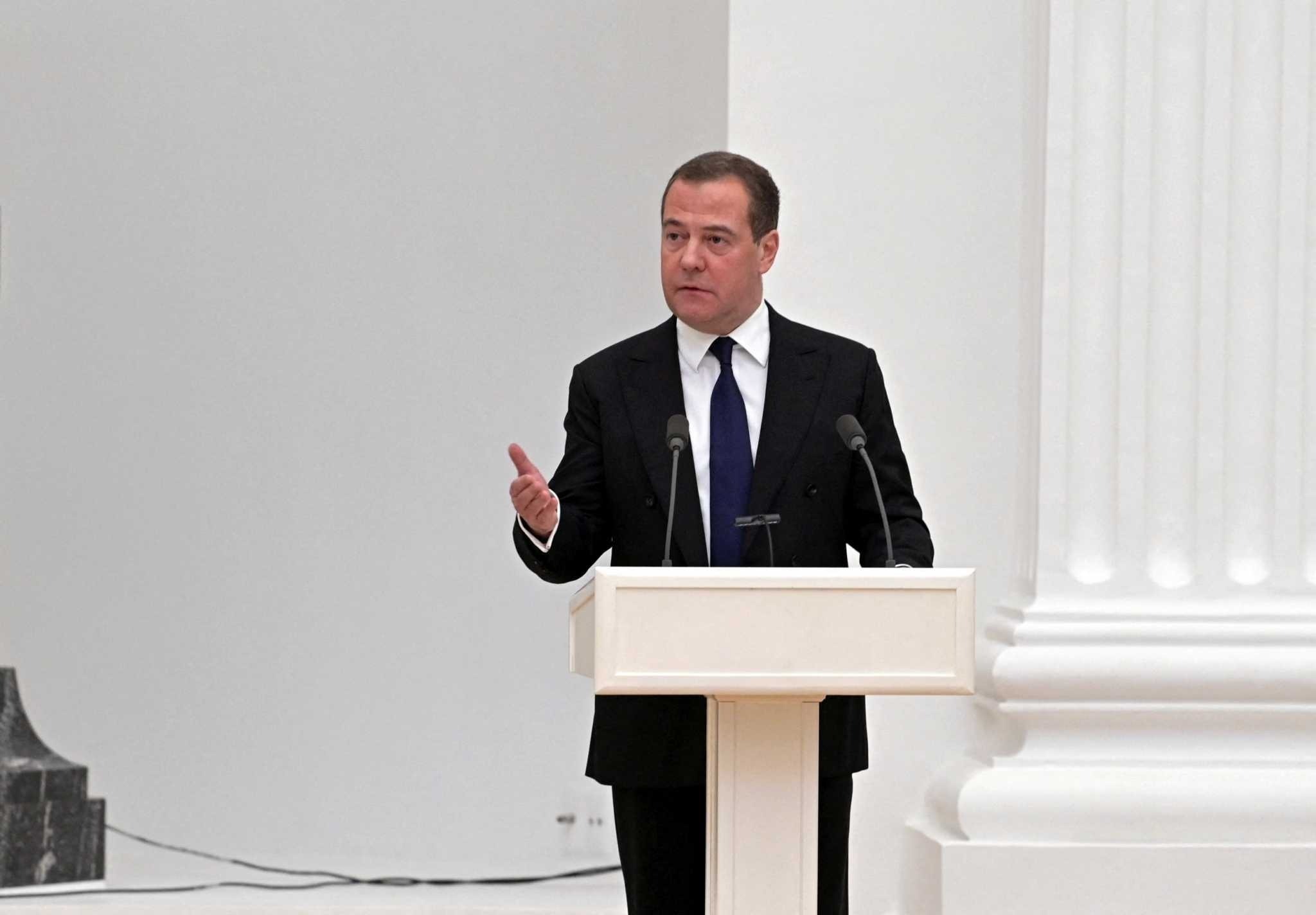 Ντμίτρι Μεντβέντεφ: Η Μόσχα θα εκδικηθεί για τις νέες δυτικές κυρώσεις