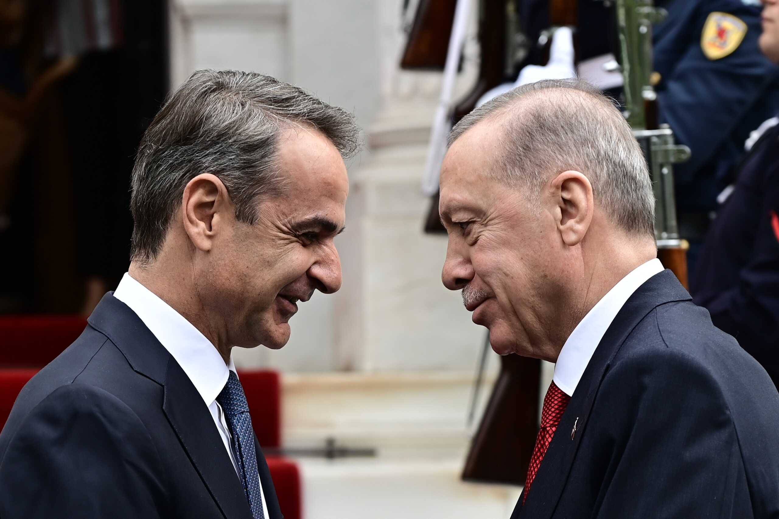 Ο Μητσοτάκης τηλεφώνησε στον Ερντογάν για τα γενέθλιά του