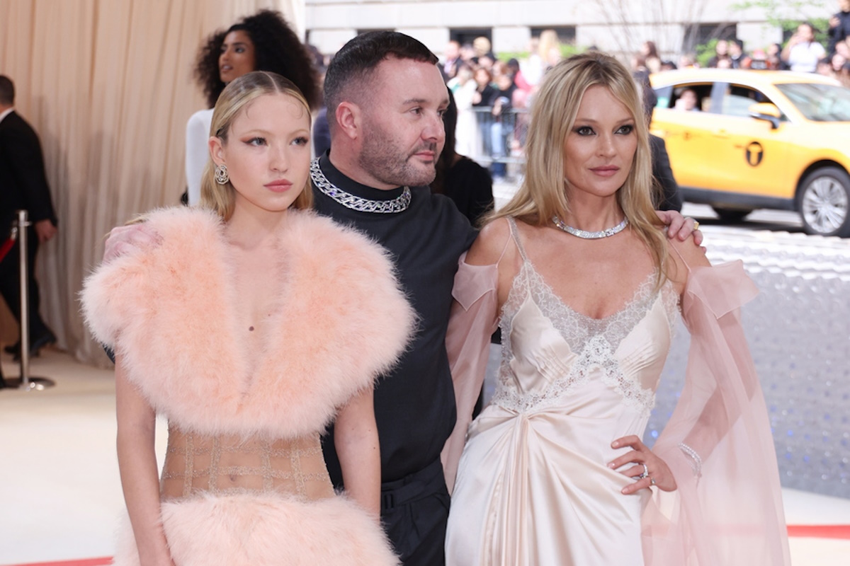 epa10603191 (L-R) Lila Grace Moss, Kim Jones and Kate Moss arrive on the red carpet for the 2023 Met Gala, the annual benefit for the Metropolitan Museum of Art's Costume Institute, in New York, New York, USA, 01 May 2023. The theme of this year's event is the Met Costume Institute's exhibition, 'Karl Lagerfeld: A Line of Beauty.'  EPA
